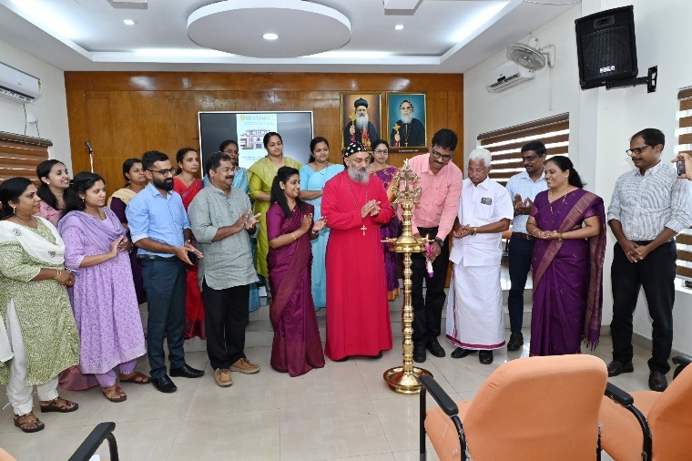 Dr. Suresh C. H, Director SRIBS, Inaugurating two-day national conference on energy materials and environment(EME-2024) co-sponsored by KSCSTE at Catholicate College, Pathanamthitta.
